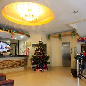 Check Inn Pension Arcade